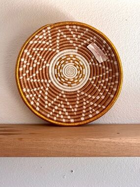 Signed Handwoven Boho Basket Wall Decor – Neutral & Gold – 10” Artisan Plate